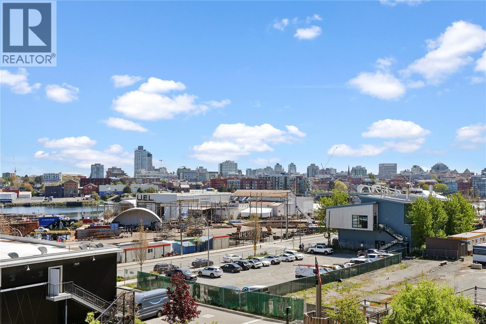 201 369 Tyee Road, Victoria