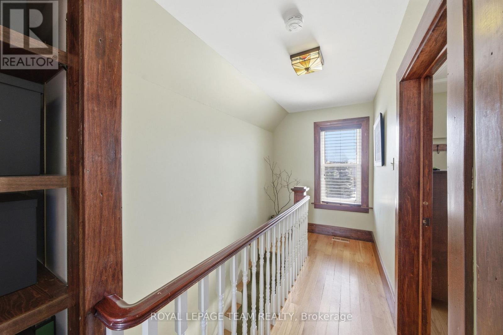 238 PARK AVENUE - 32