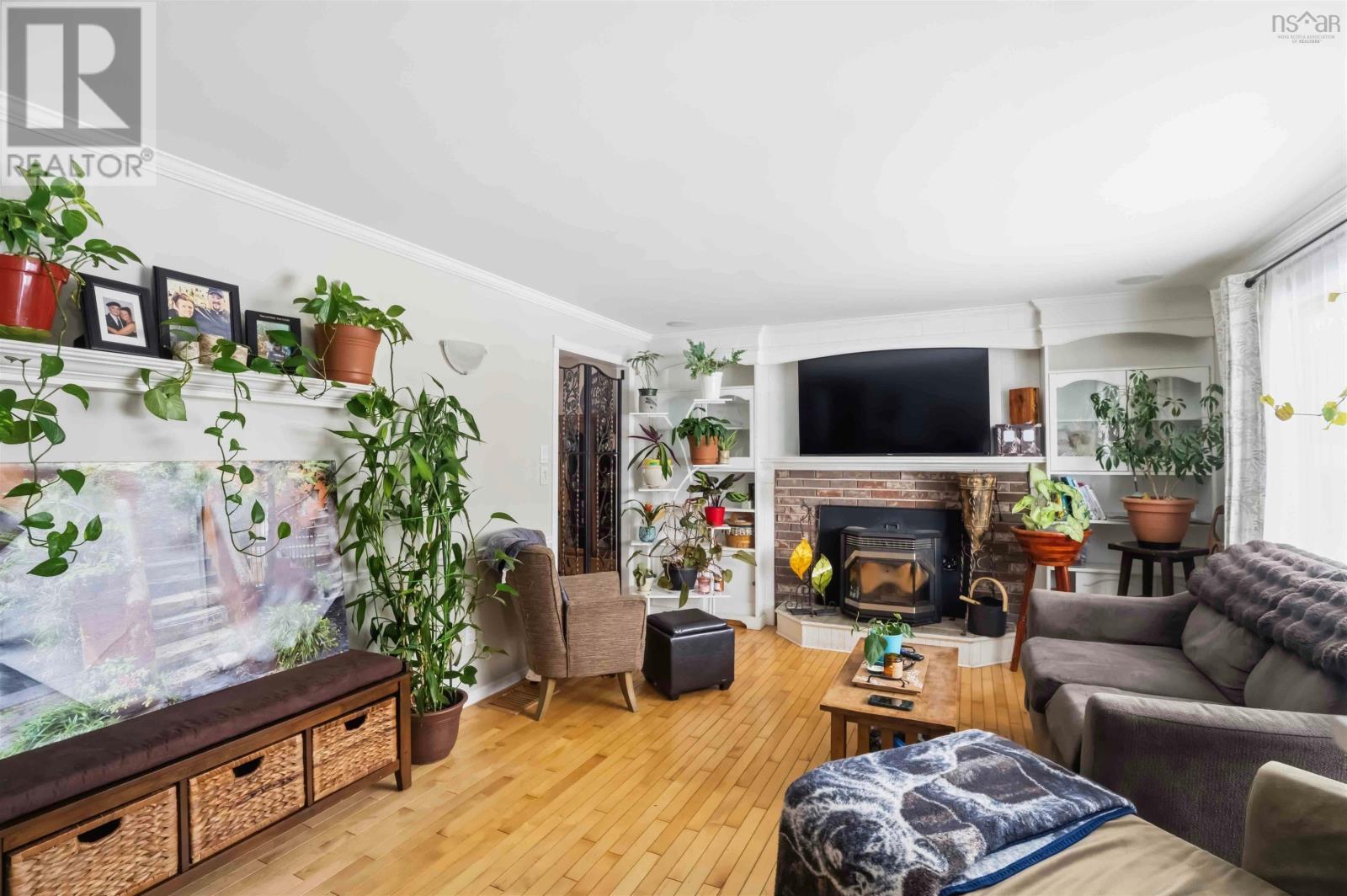 Property 4 of 34 of 33 Henshaw Drive