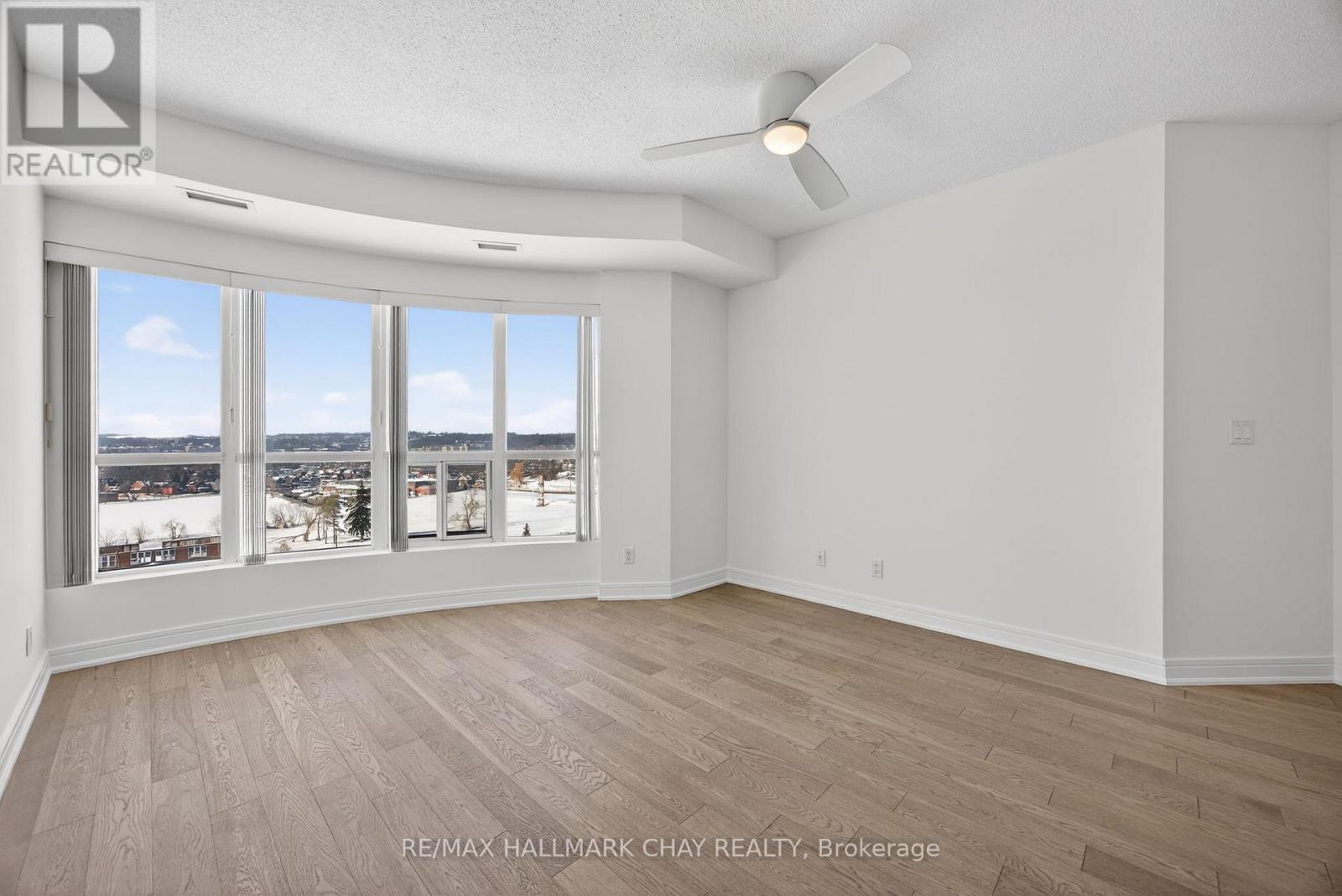 #1205 2 TORONTO STREET - 27