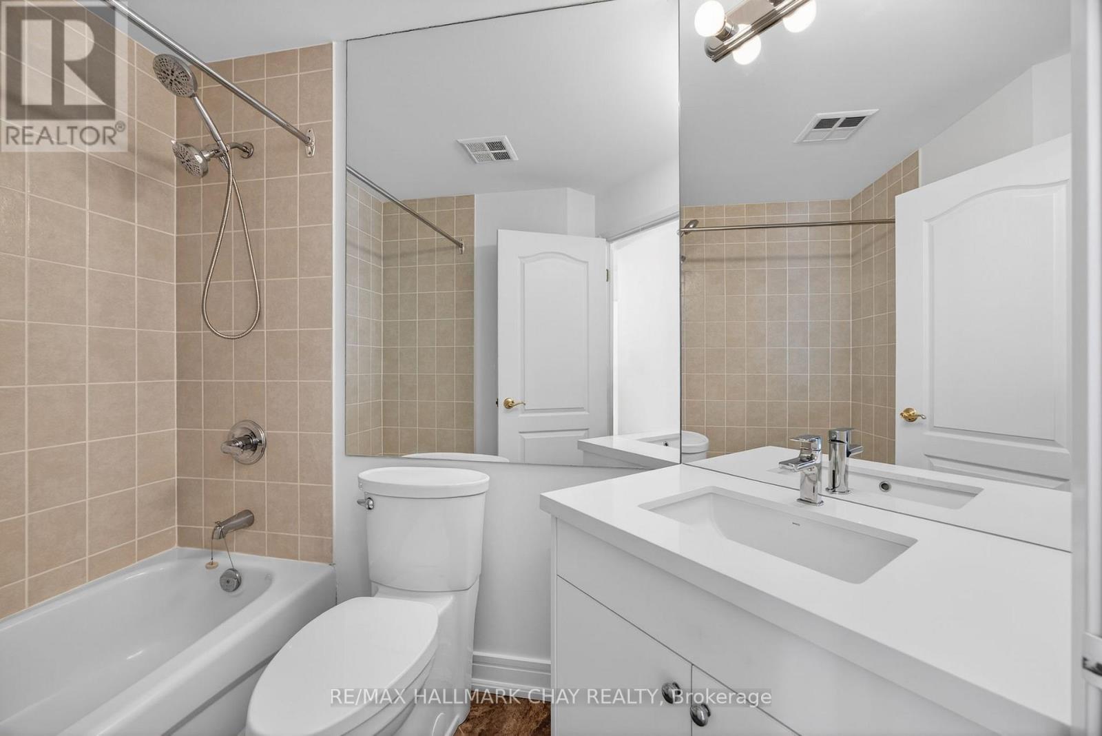 #1205 2 TORONTO STREET - 30