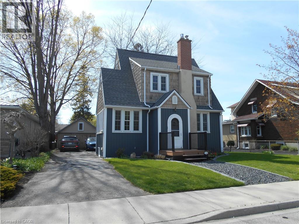 244 KENT Street S - 2