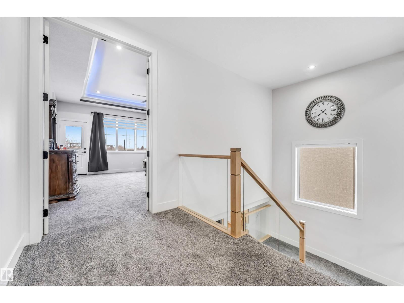 304 33 AV NW, Edmonton