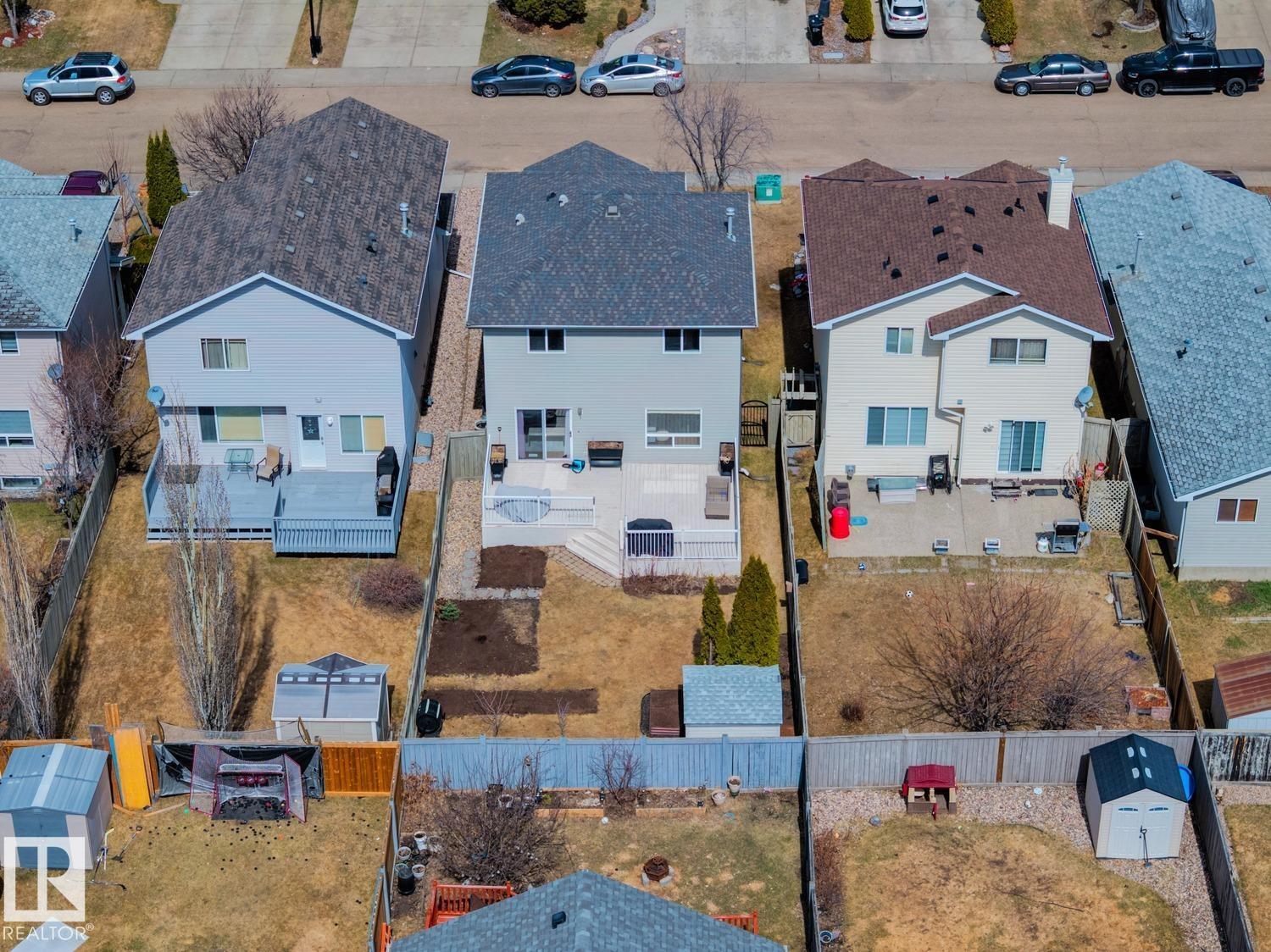 3219 30 AV NW, Edmonton