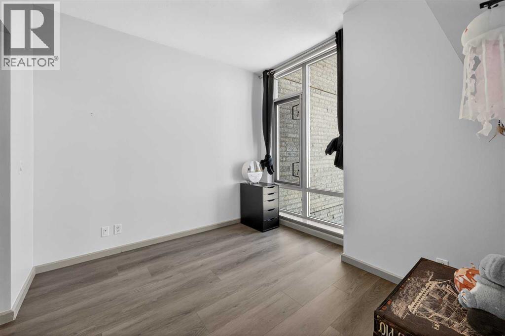#2504 210 15 Avenue SE - 28