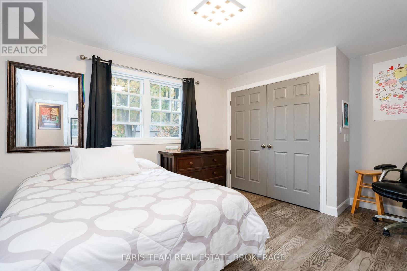 33 FRANK STREET — photo 13