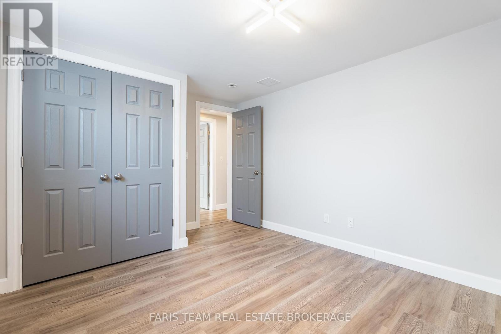 33 FRANK STREET — photo 31