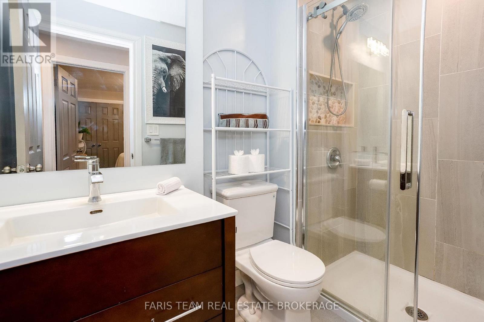 33 FRANK STREET — photo 14