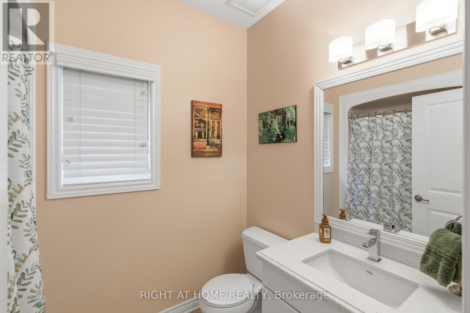 Front bathroom including soaking tub/shower