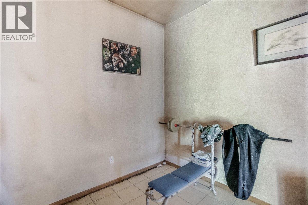 7465 Broadwater Road - 27