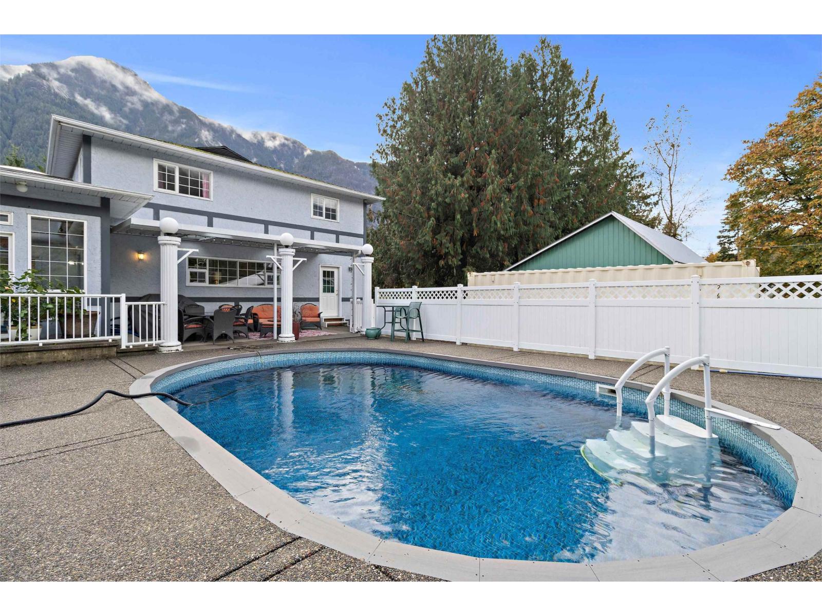 62525 AIRPORT ROAD, Hope, Hope