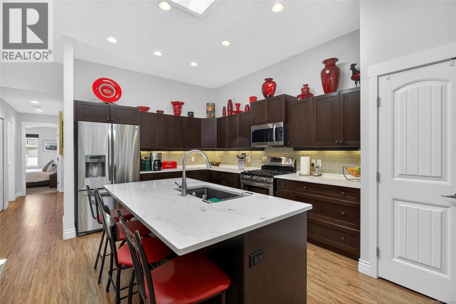 #115 2205 Robert Lang Rd - 8