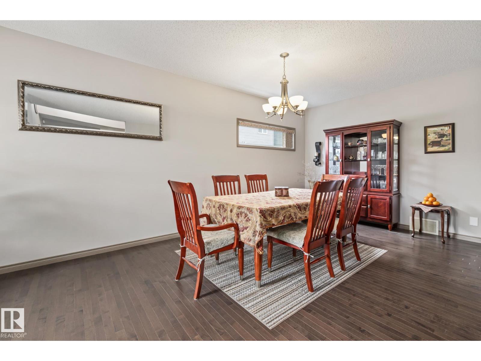 9520 206 ST NW - 16