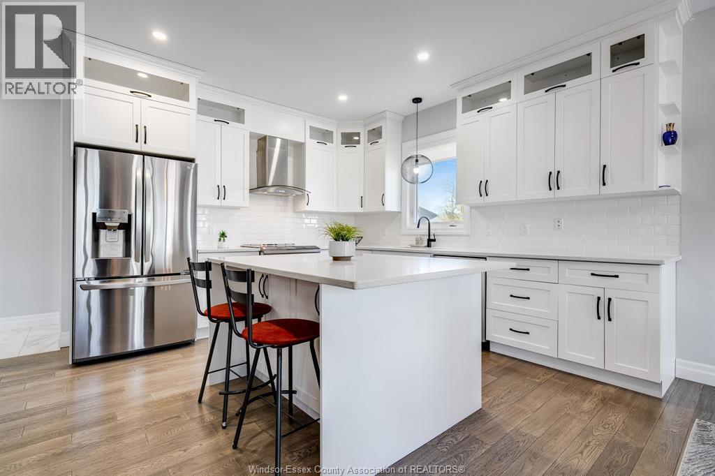 31 Mettawas LANE, Kingsville, Ontario, N9Y2C9 — Photo 5