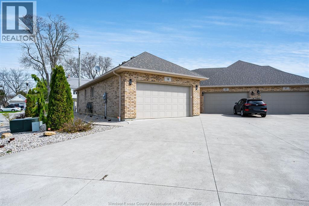 31 Mettawas LANE, Kingsville, Ontario, N9Y2C9 — Photo 32