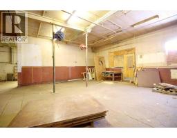 5116 53 Avenue, Viking, AB T0B4N0 Photo 17