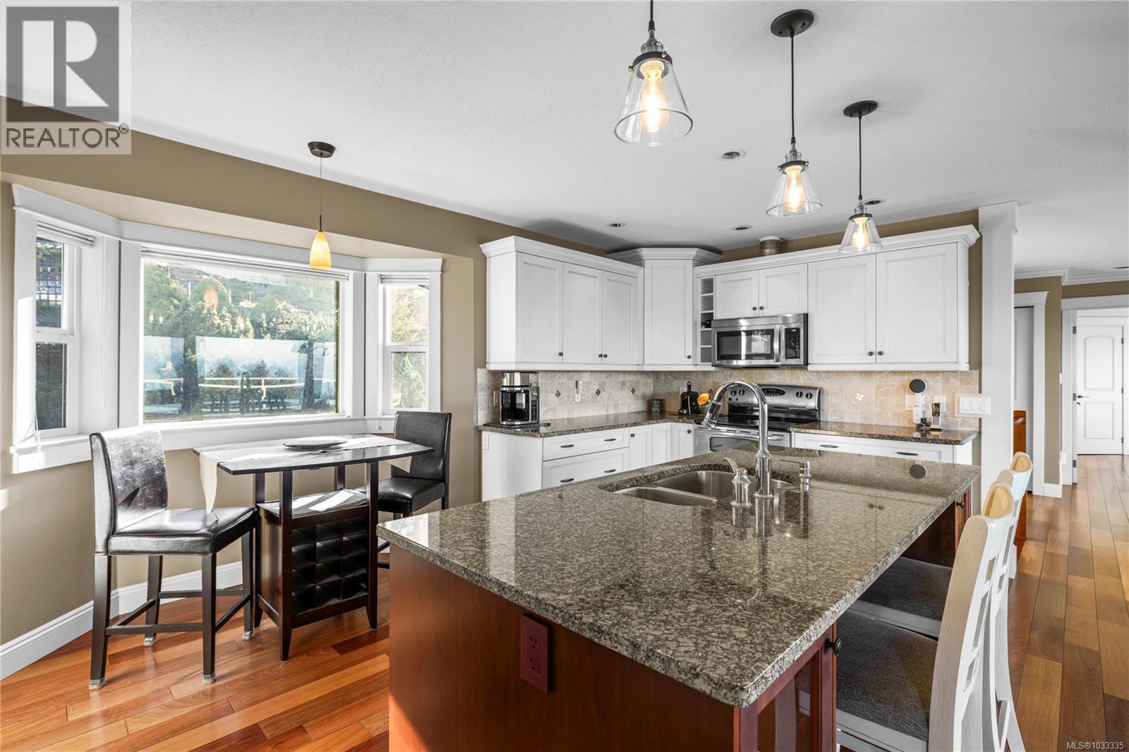 5170 Laguna Way - 29