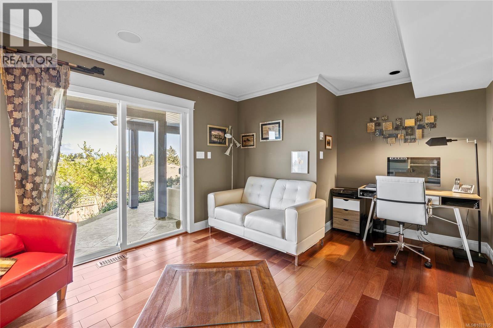 5170 Laguna Way - 40