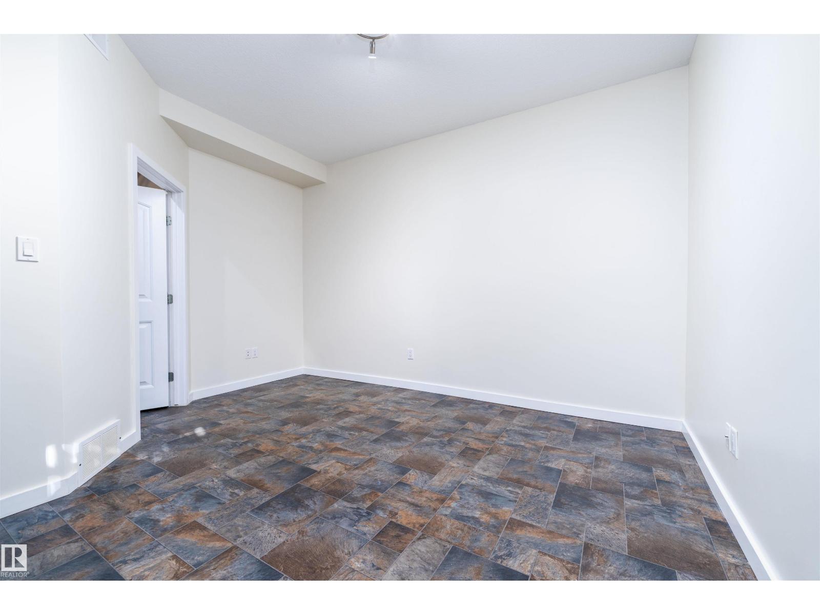 12246 103 ST NW NW, Edmonton