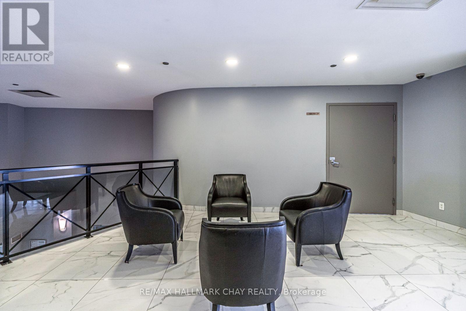 #319 1415 LAWRENCE AVENUE W - 12