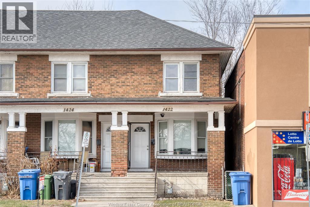 1422 WYANDOTTE STREET West - 1