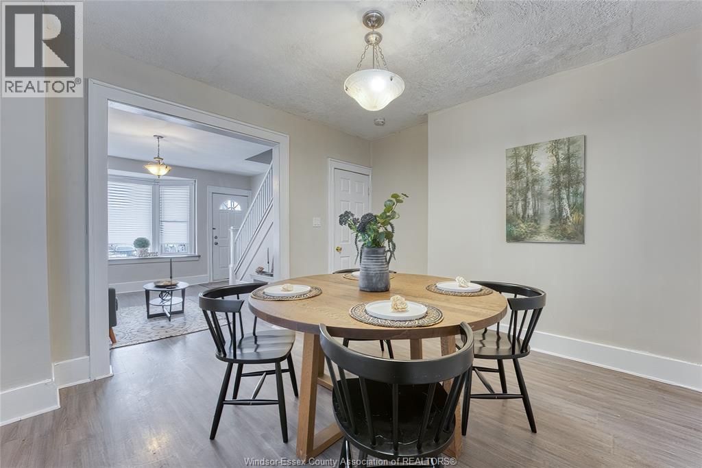 1422 WYANDOTTE STREET West - 11