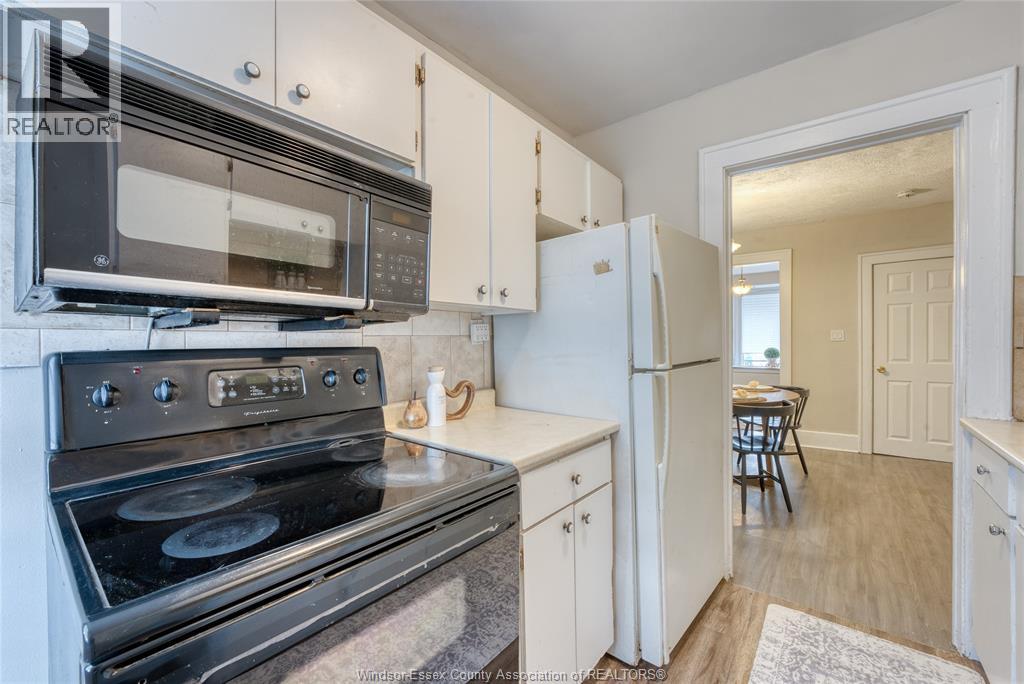 1422 WYANDOTTE STREET West - 20
