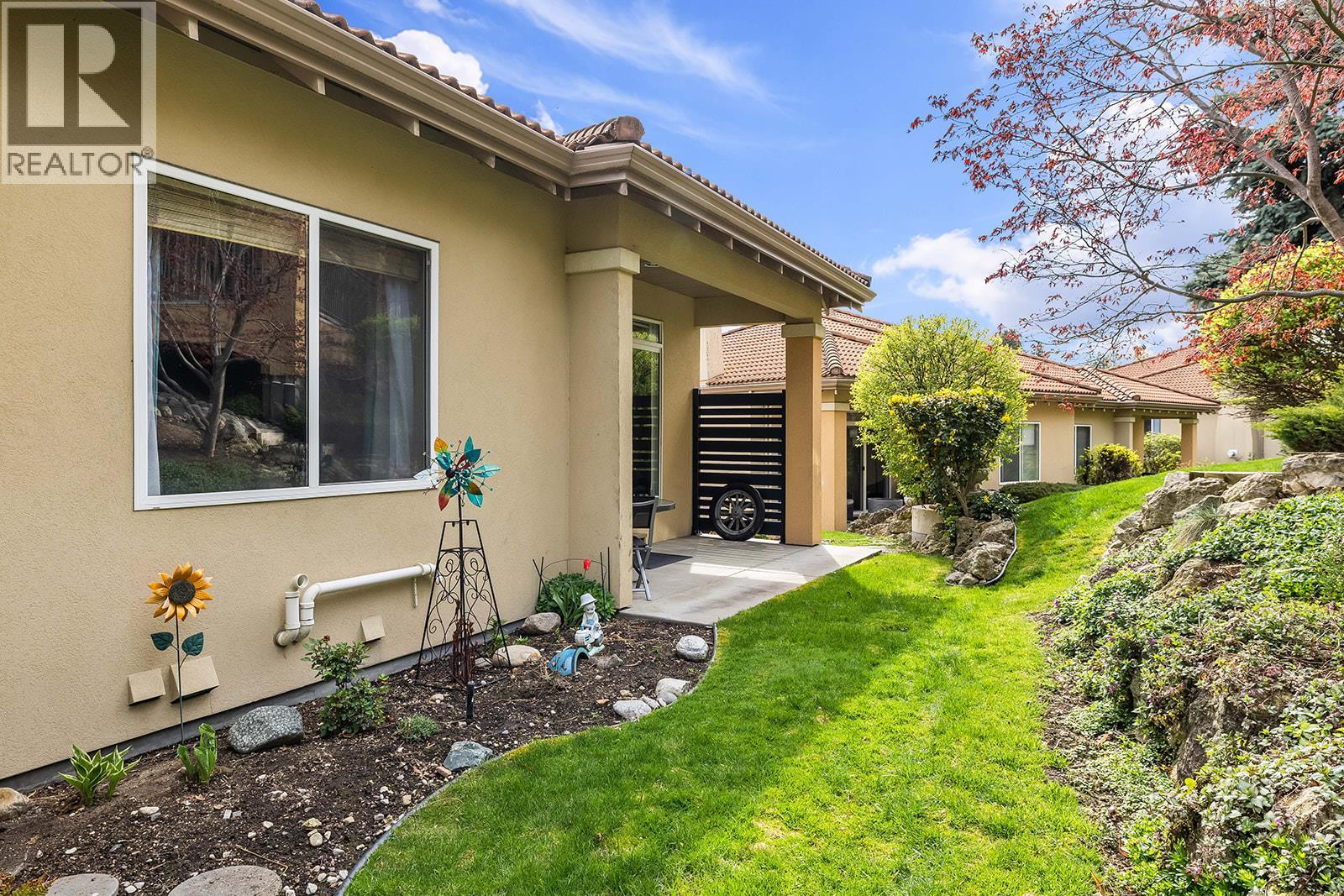 2302 Country Club Drive - 33