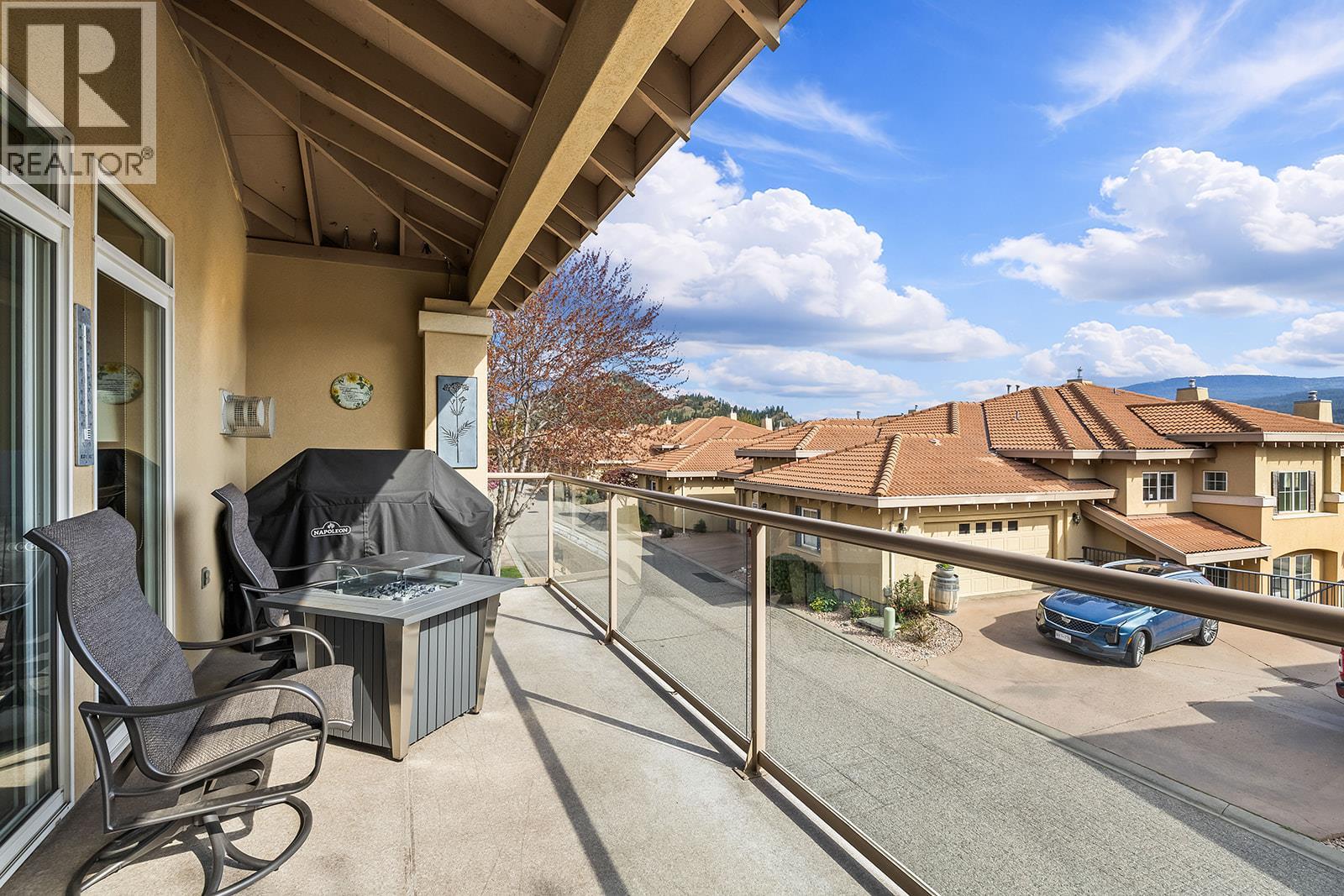 2302 Country Club Drive - 35