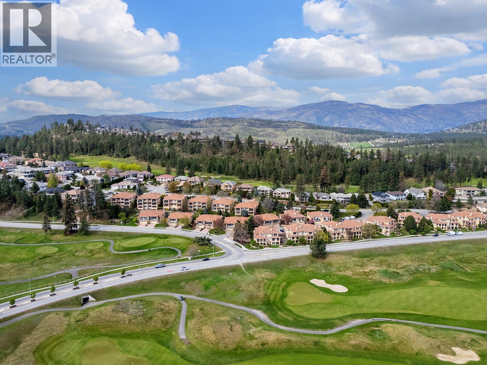 2302 Country Club Drive - 44