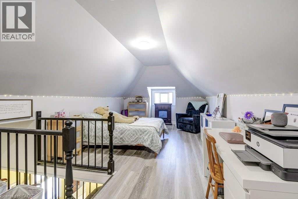 30 EAST 15TH Street — photo 31