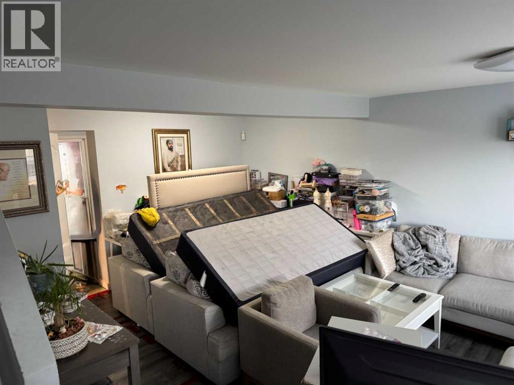 371 Falshire Drive NE — photo 4