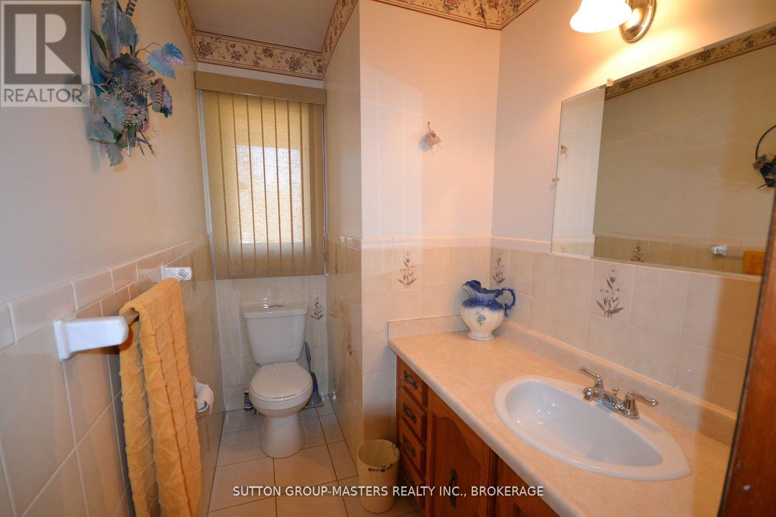 245 ARNOLD STREET - 11