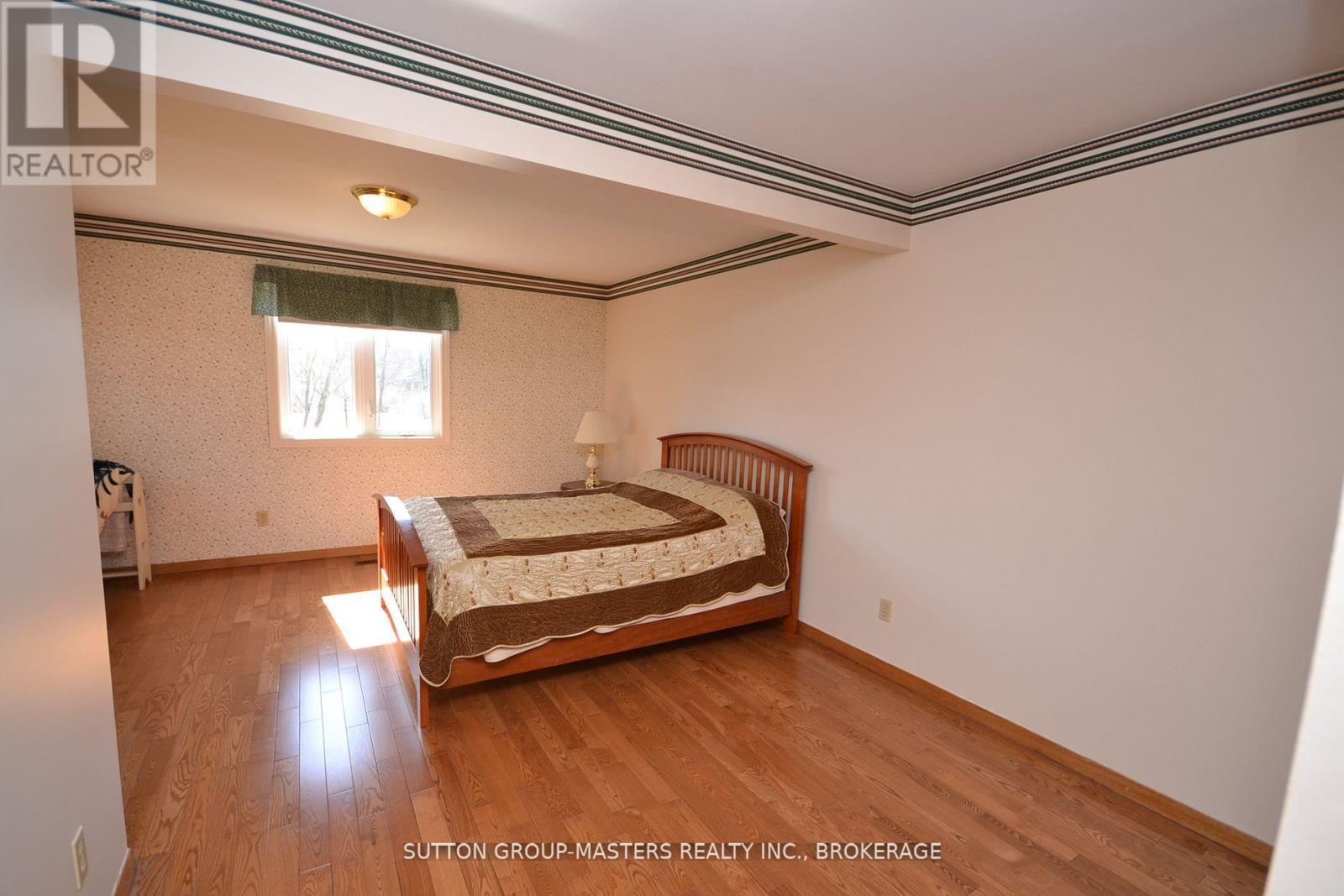 245 ARNOLD STREET - 13