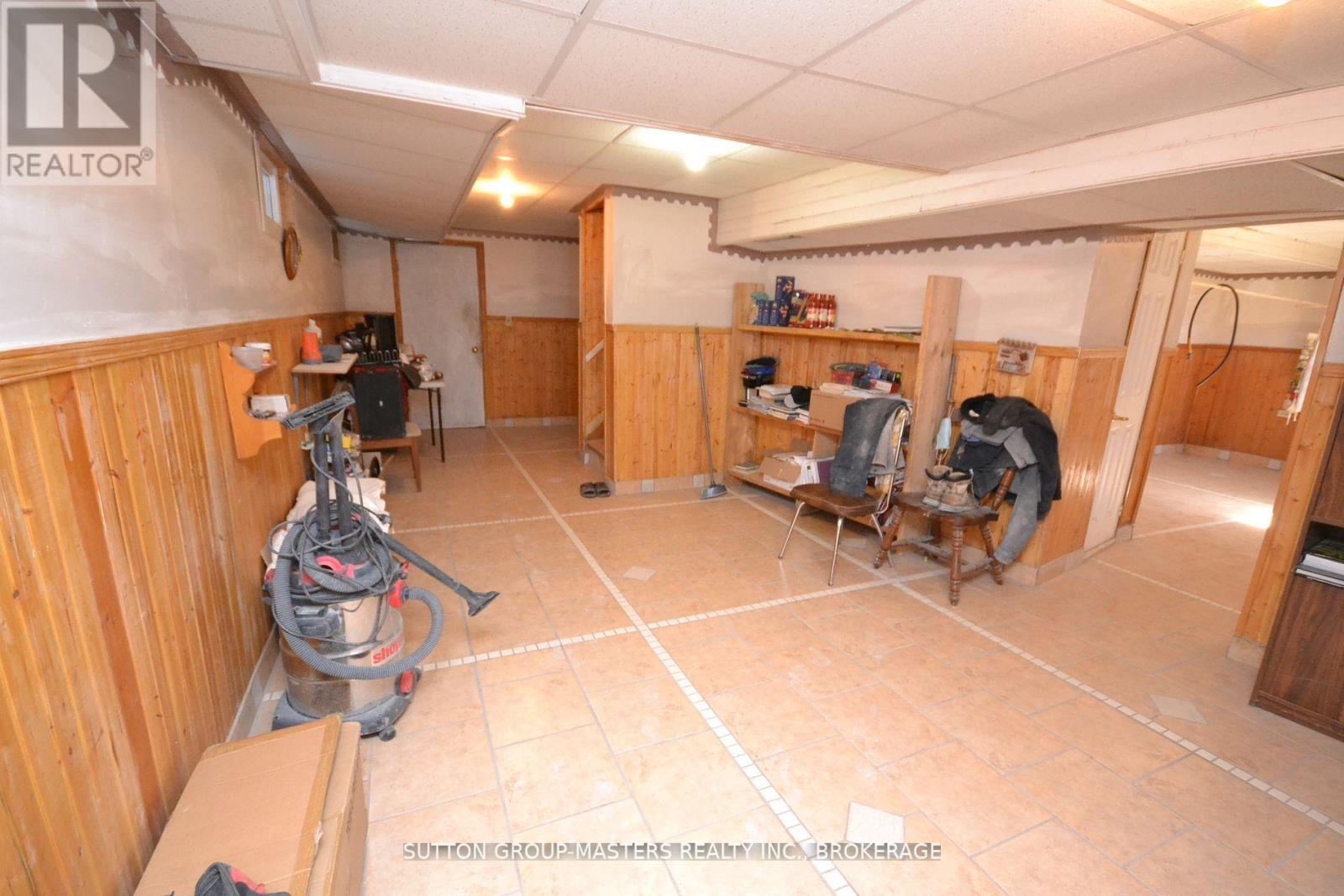 245 ARNOLD STREET - 26