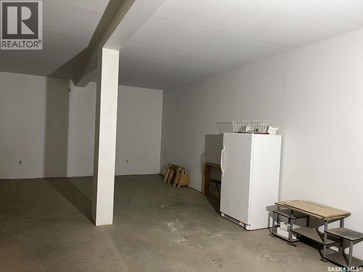 Aberdeen Acreage Shop - 32