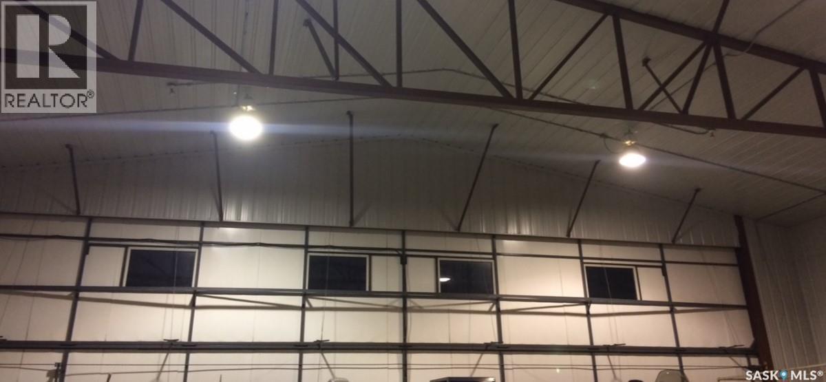 Aberdeen Acreage Shop - 8