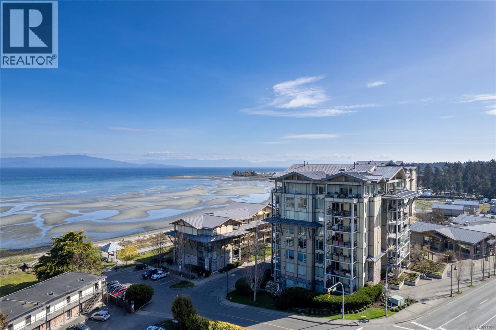#329/330C 181 Beachside Dr - 68