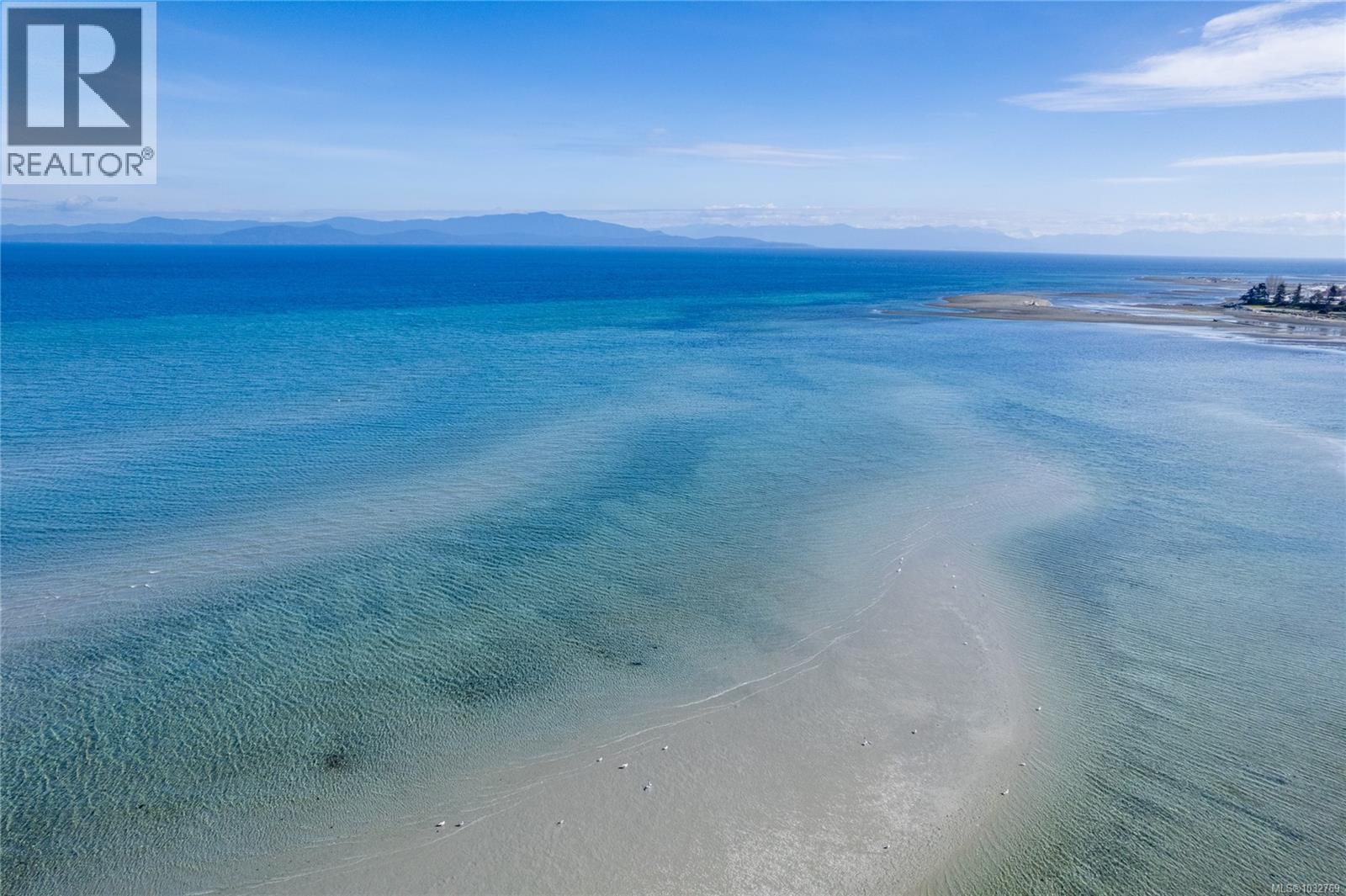 #329/330C 181 Beachside Dr - 72