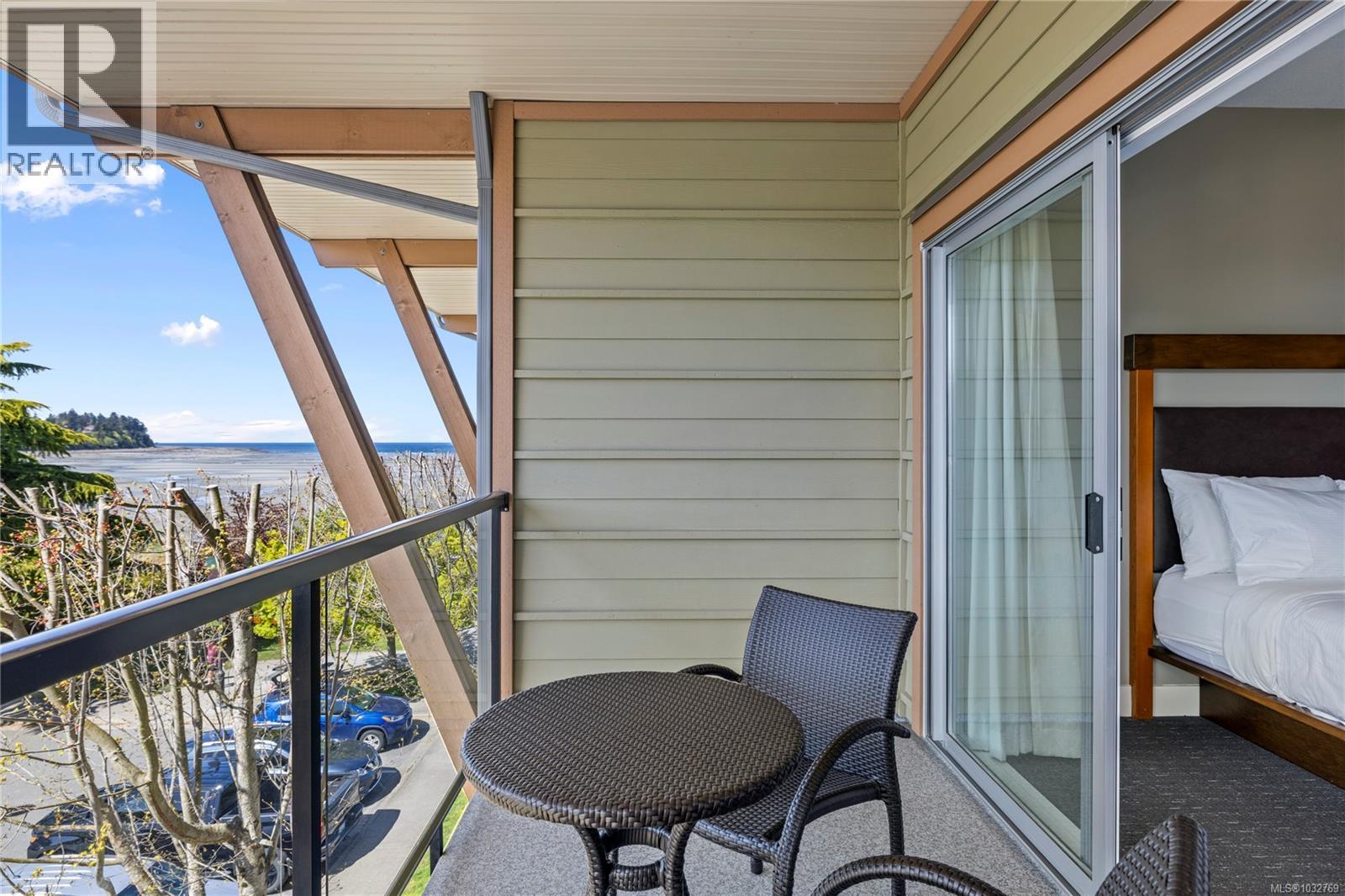 #329/330C 181 Beachside Dr - 39