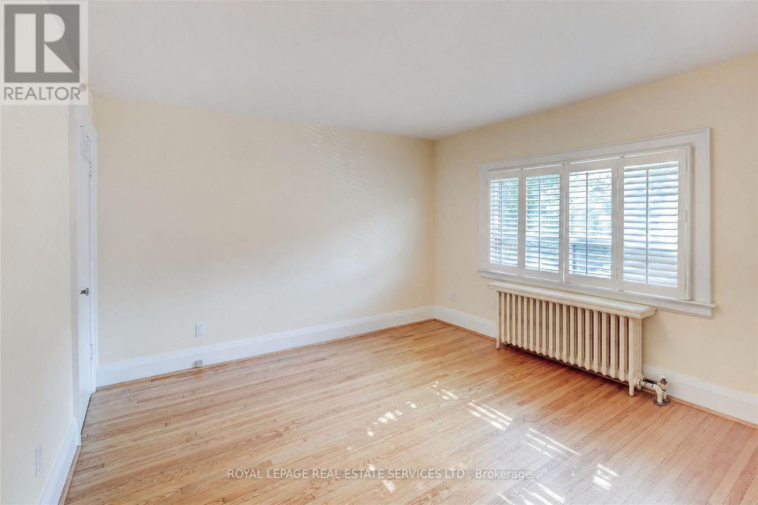 21 LORINDALE AVENUE - 10