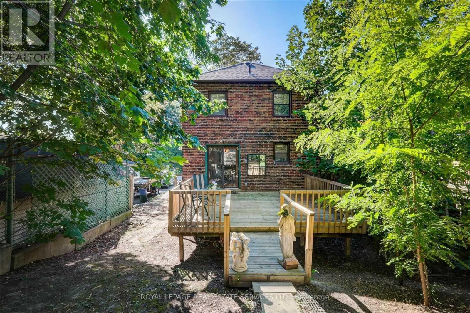 21 LORINDALE AVENUE - 20