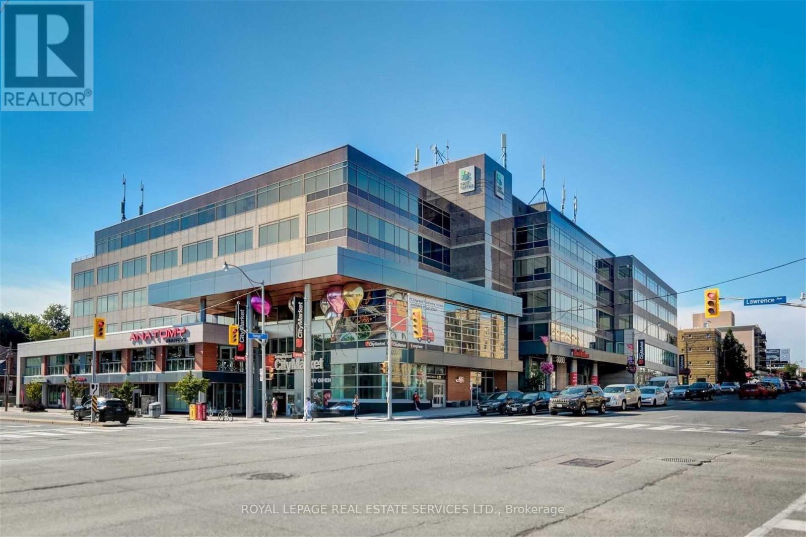 21 LORINDALE AVENUE - 21