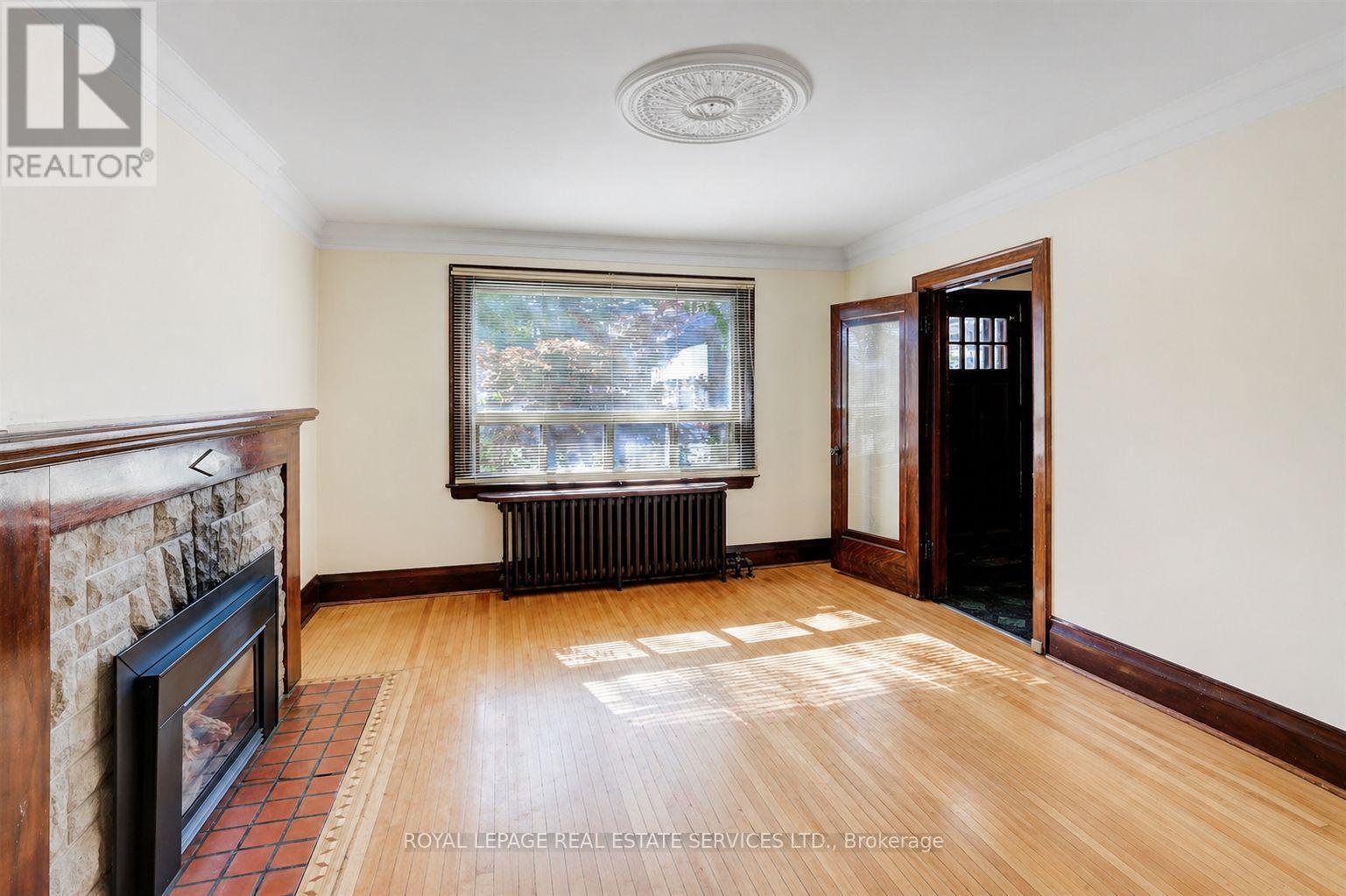21 LORINDALE AVENUE - 5