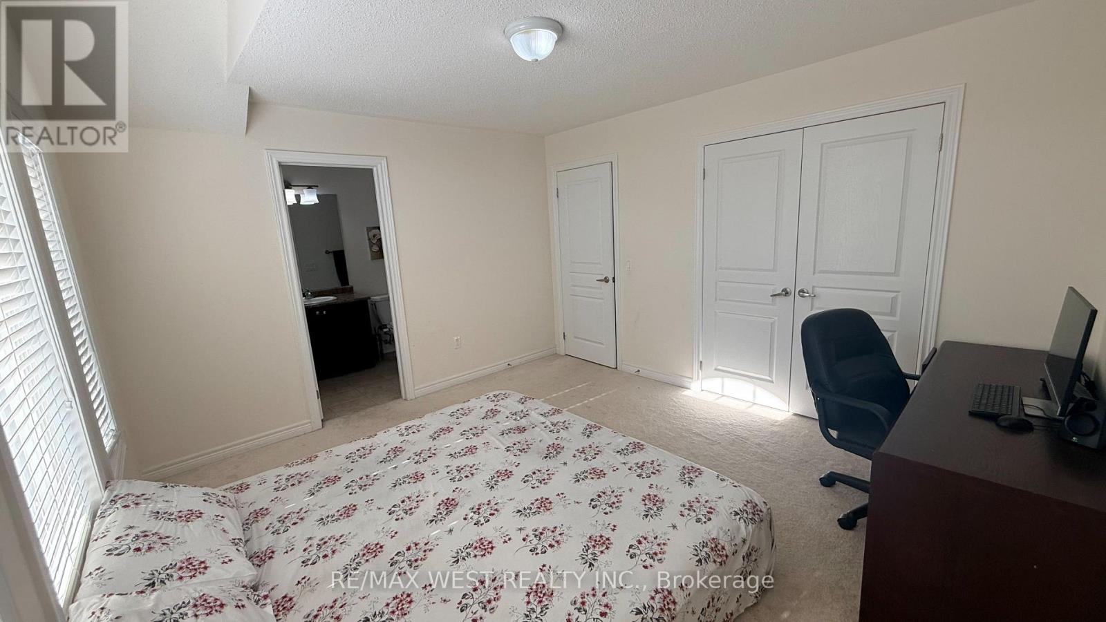 124 JOHNSON DRIVE — photo 20