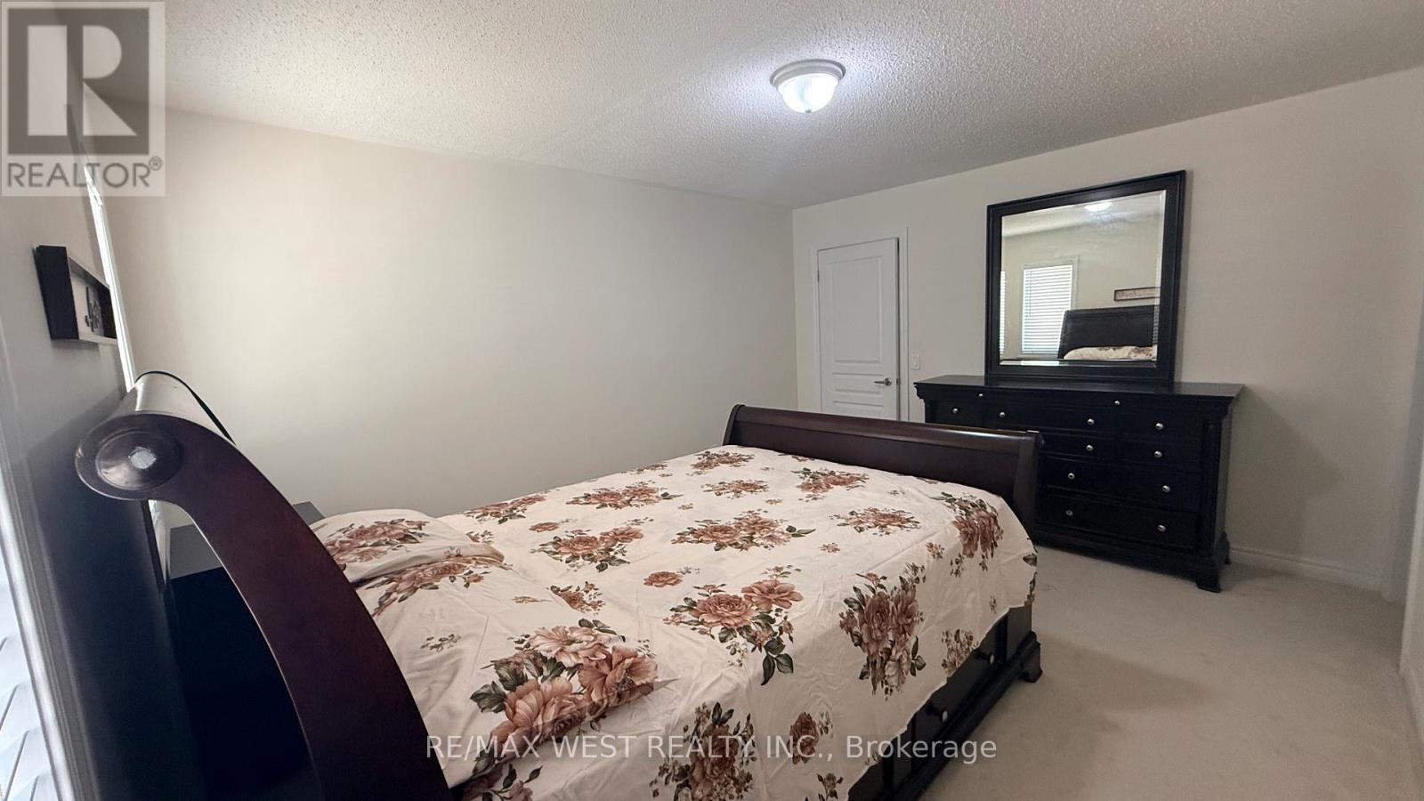 124 JOHNSON DRIVE — photo 28