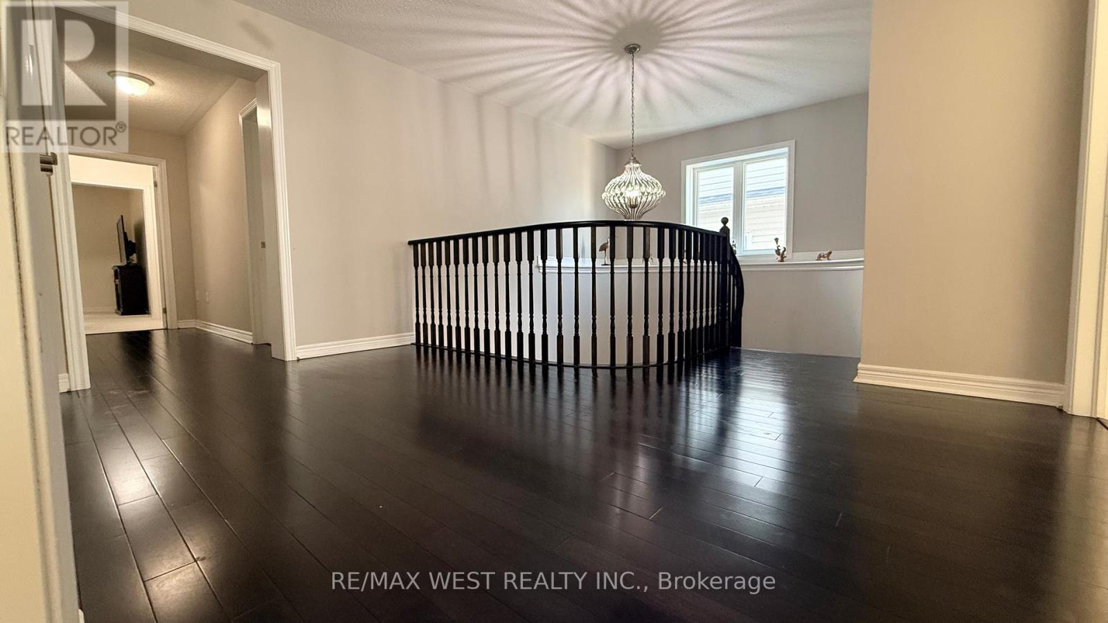 124 JOHNSON DRIVE — photo 18