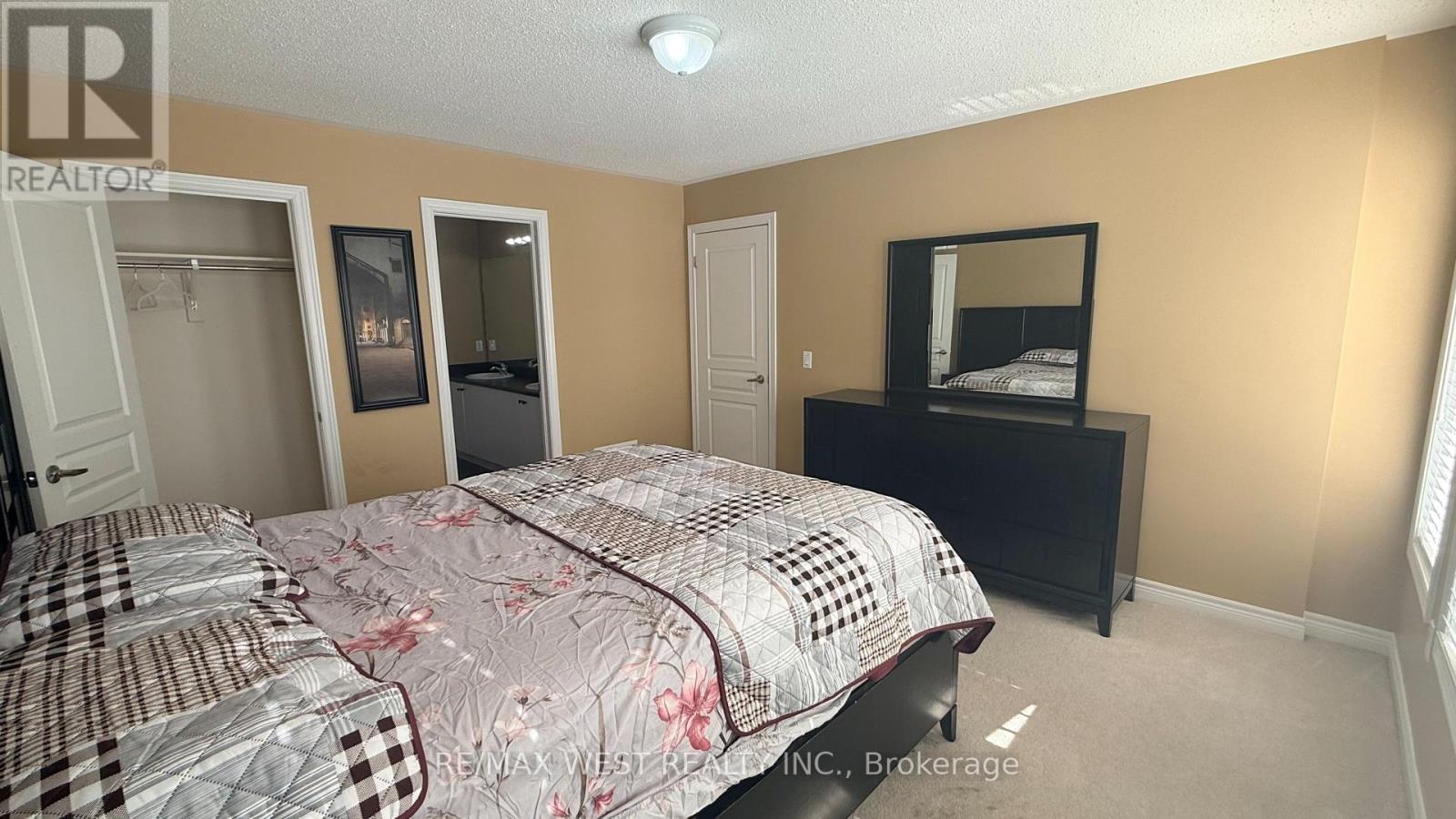 124 JOHNSON DRIVE — photo 23