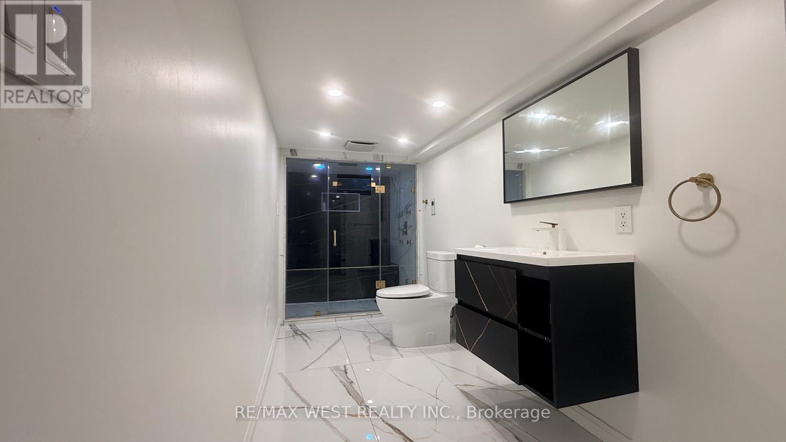 124 JOHNSON DRIVE — photo 44