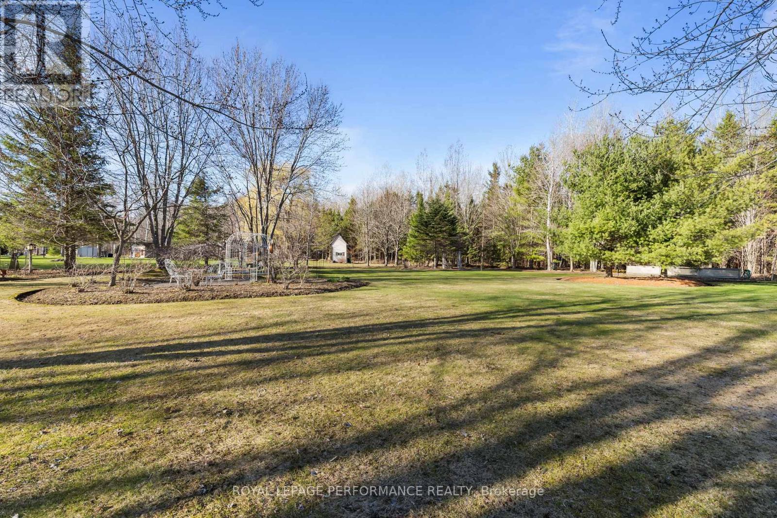 882 DU CASTOR ROAD — photo 43